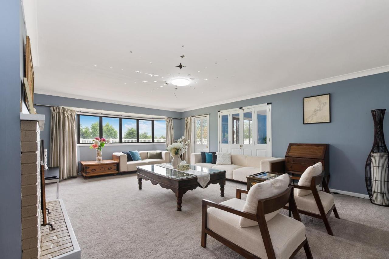 Skyline Mountain View Lodge Up To 16 People Rotorua Extérieur photo