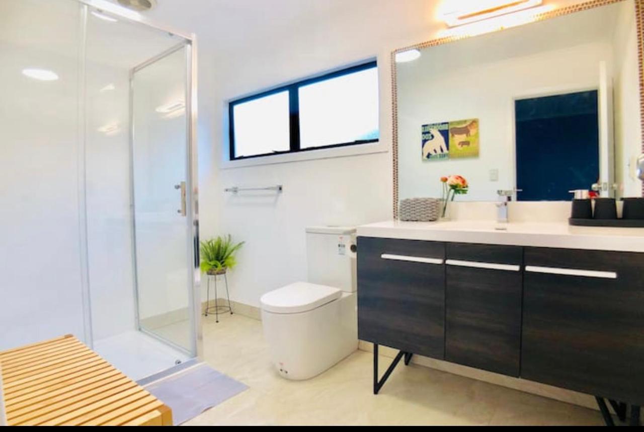 Skyline Mountain View Lodge Up To 16 People Rotorua Extérieur photo
